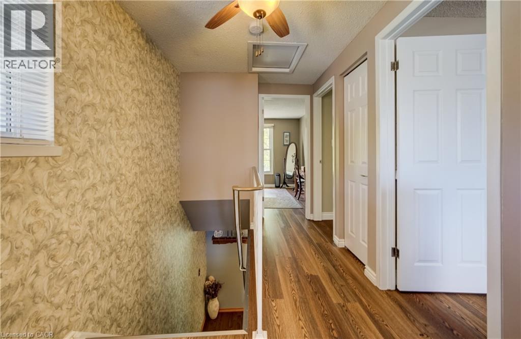 10 MEADOW WOODS Crescent thumbnail 15