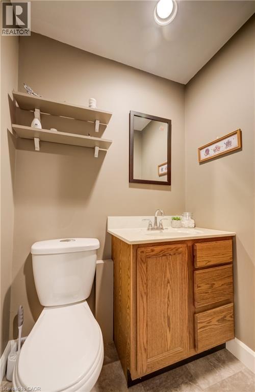 10 MEADOW WOODS Crescent thumbnail 26