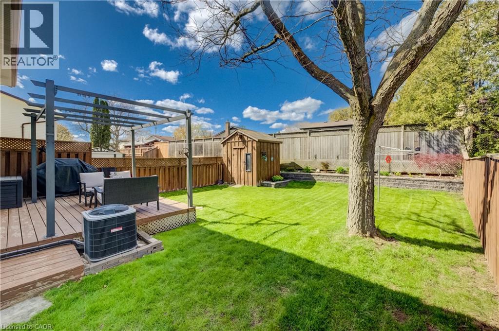 10 MEADOW WOODS Crescent thumbnail 28