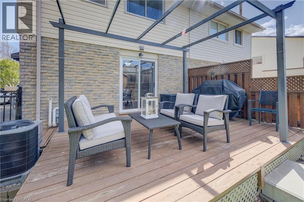 10 MEADOW WOODS Crescent thumbnail 31