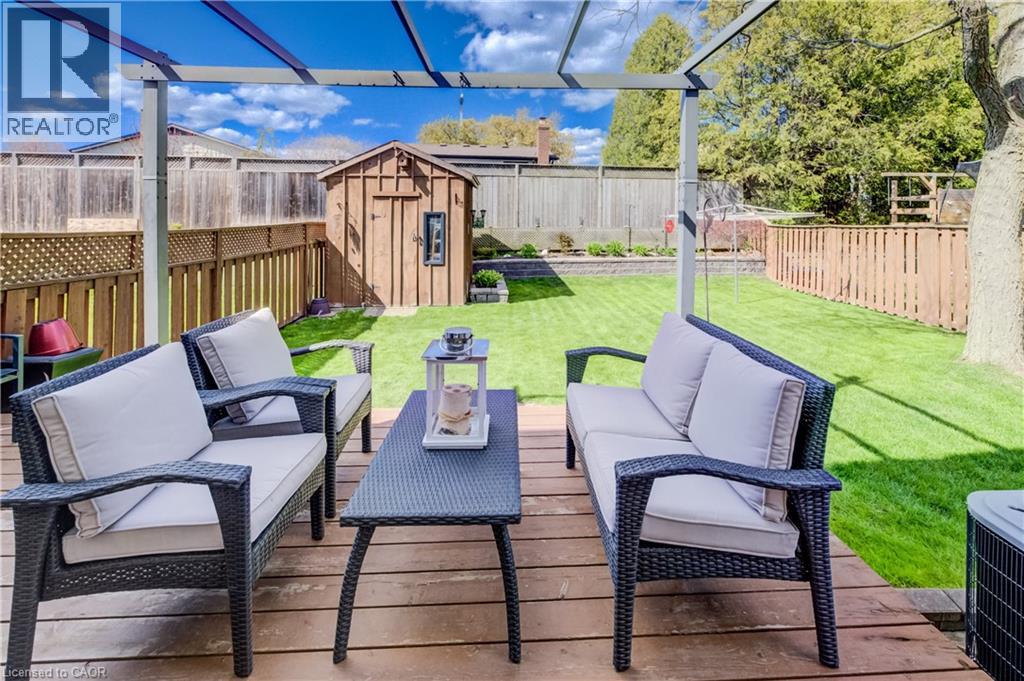 10 MEADOW WOODS Crescent thumbnail 33