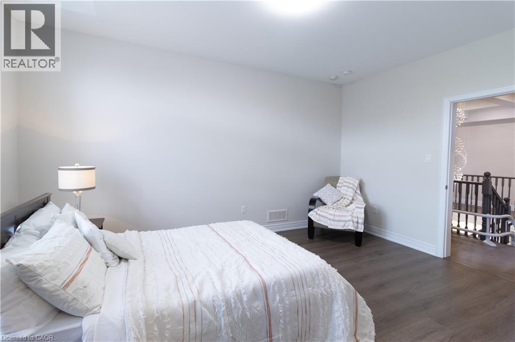 779 SNOWBERRY Court thumbnail 37