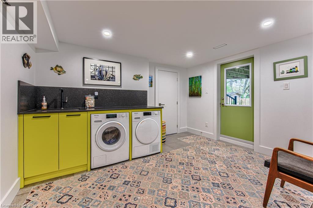 339 GRANDVIEW Avenue thumbnail 32