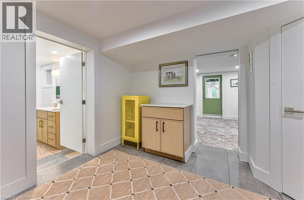 339 GRANDVIEW Avenue thumbnail 35
