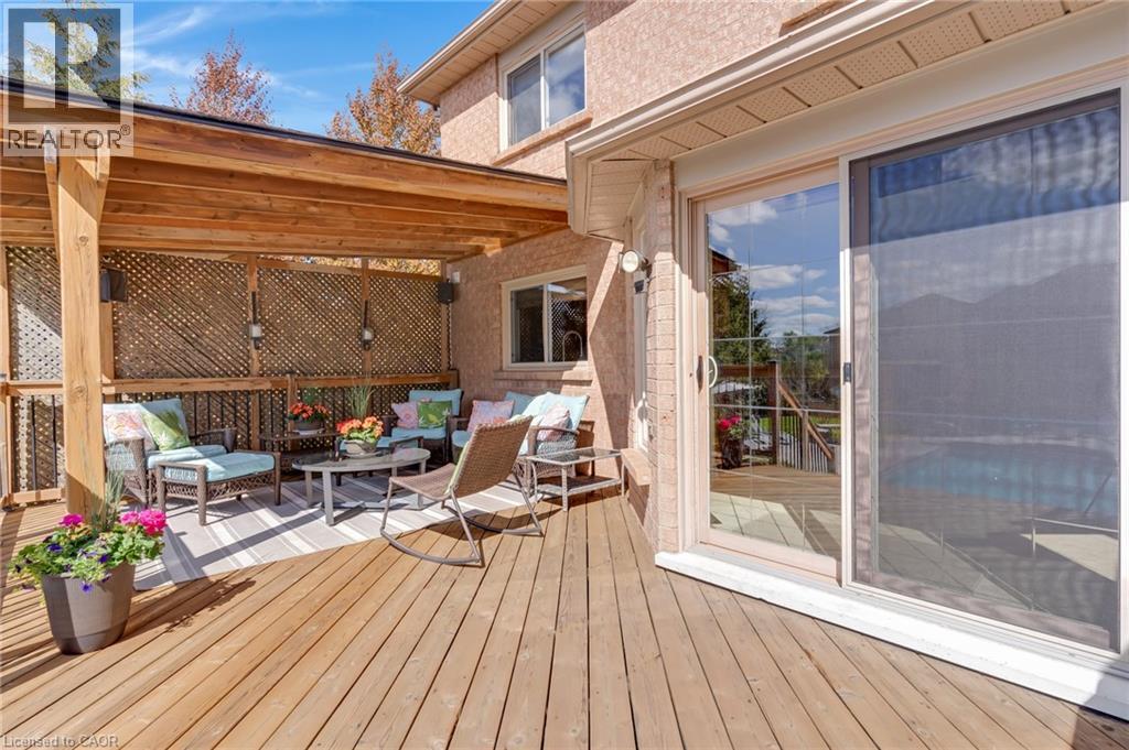 667 BURNETT Avenue thumbnail 12
