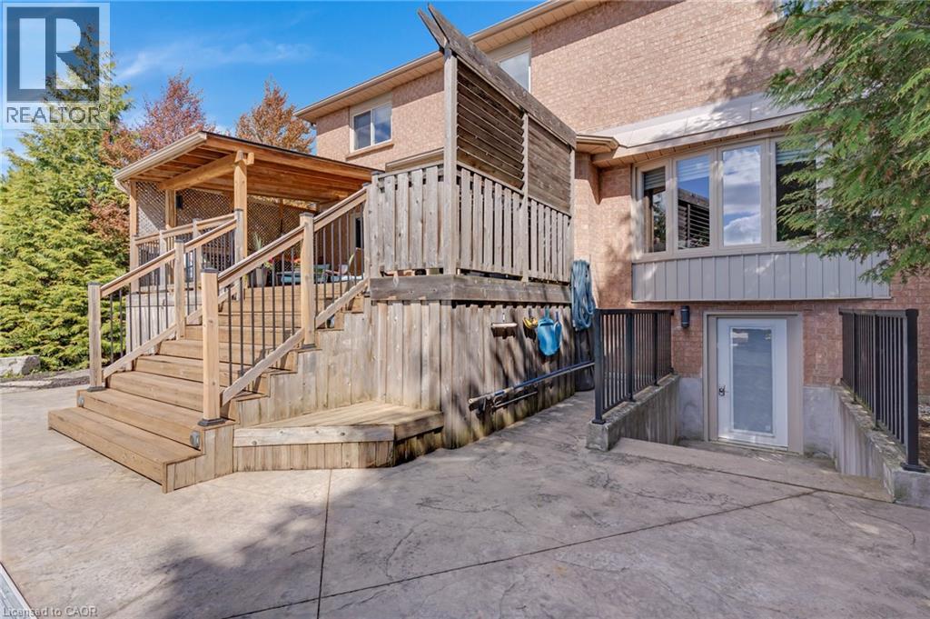 667 BURNETT Avenue thumbnail 13
