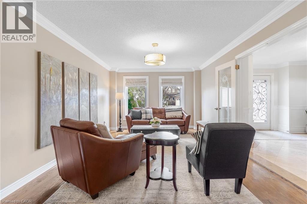 667 BURNETT Avenue thumbnail 20