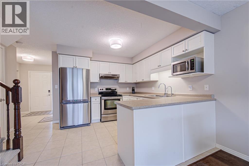 42 FALLOWFIELD Drive Unit# 22 thumbnail 13