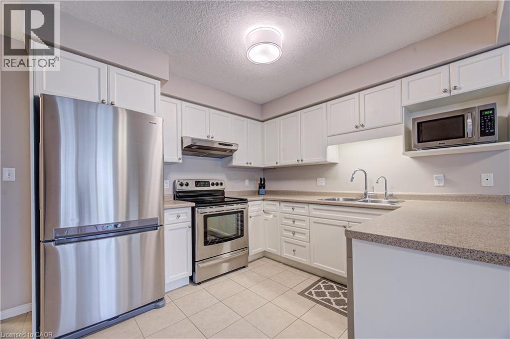 42 FALLOWFIELD Drive Unit# 22 thumbnail 10