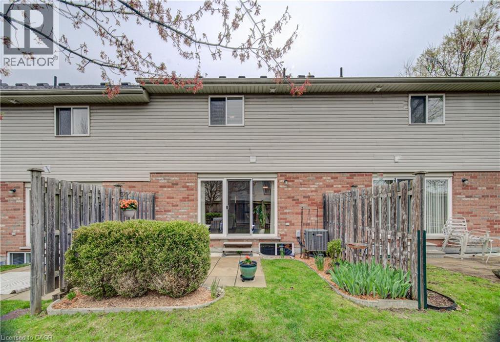 42 FALLOWFIELD Drive Unit# 22 thumbnail 35