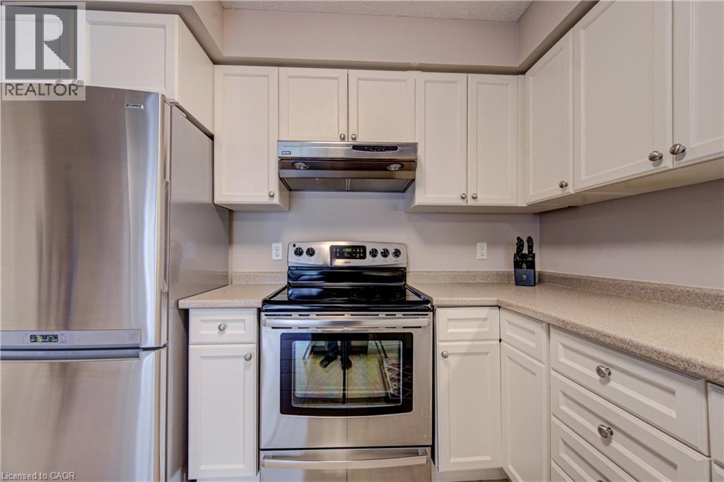 42 FALLOWFIELD Drive Unit# 22 thumbnail 11