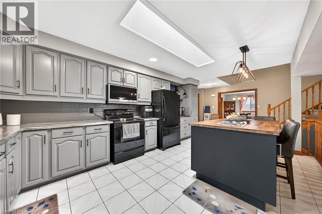 86 CHIMNEY HILL Drive thumbnail 17