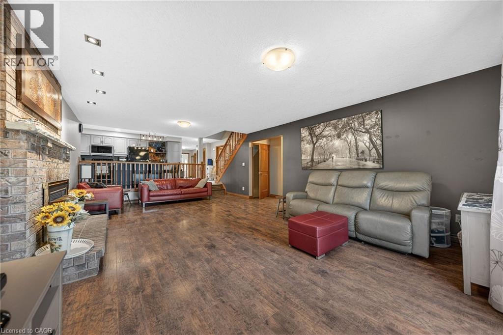 86 CHIMNEY HILL Drive thumbnail 20
