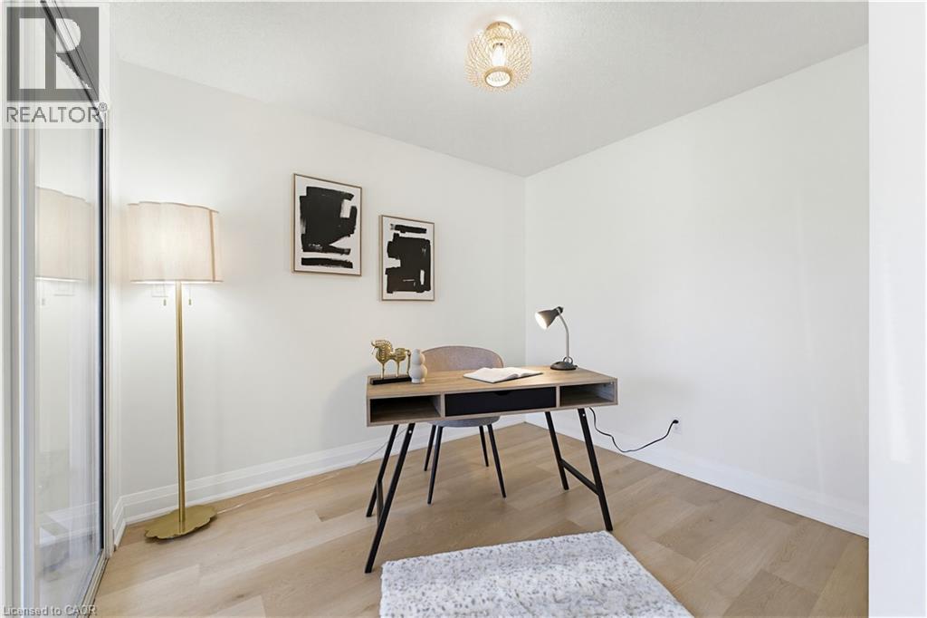 30 HUGO Crescent Unit# 110 thumbnail 16