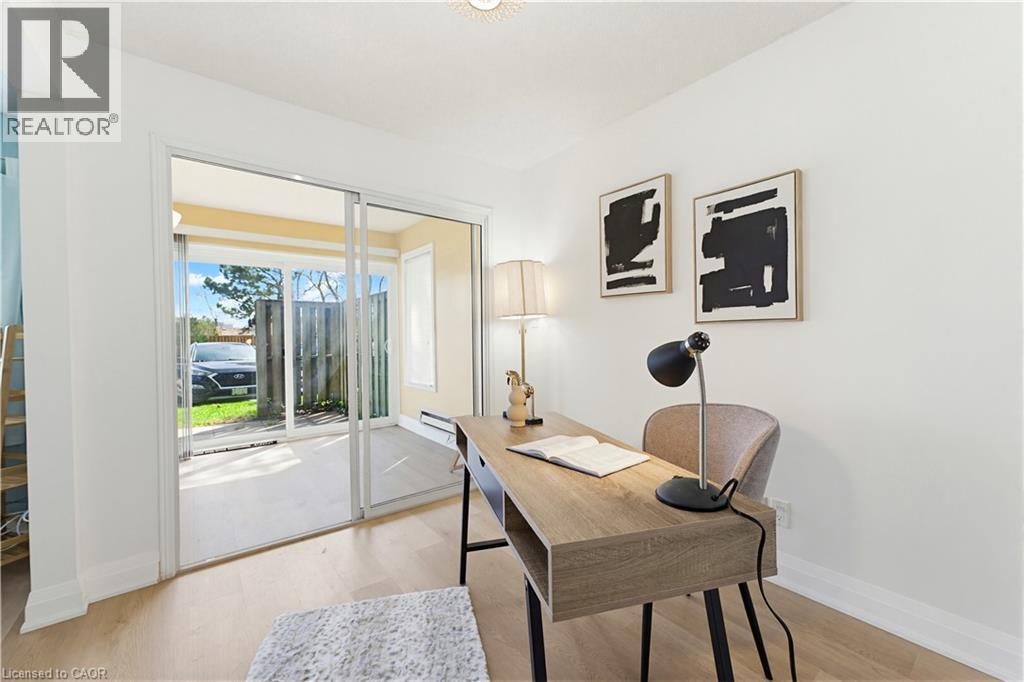 30 HUGO Crescent Unit# 110 thumbnail 17
