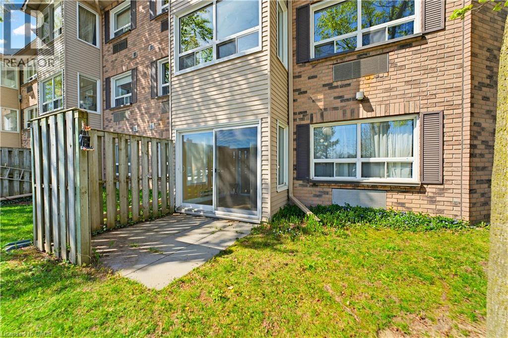 30 HUGO Crescent Unit# 110 thumbnail 23