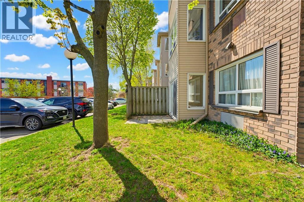 30 HUGO Crescent Unit# 110 thumbnail 24