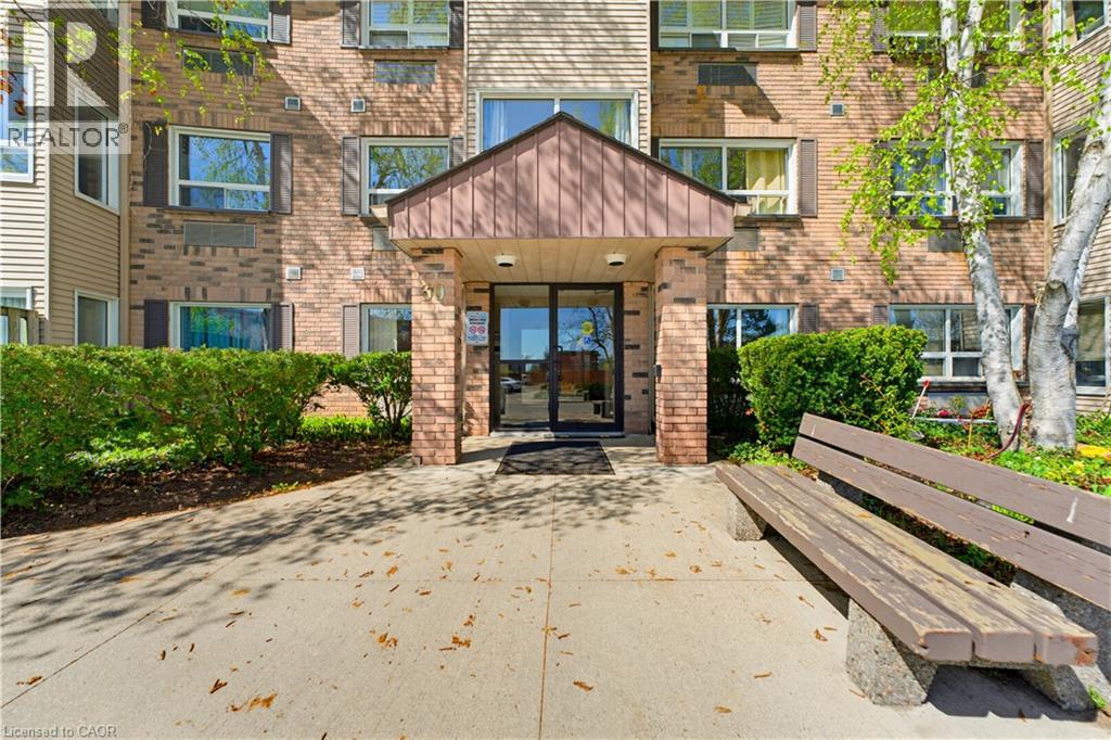 30 HUGO Crescent Unit# 110 thumbnail 3