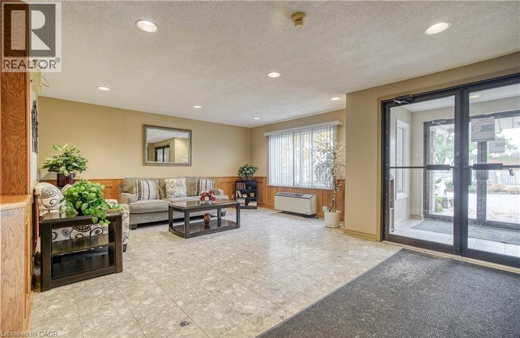 30 HUGO Crescent Unit# 110 thumbnail 40