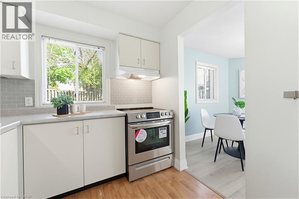 30 HUGO Crescent Unit# 110 thumbnail 8