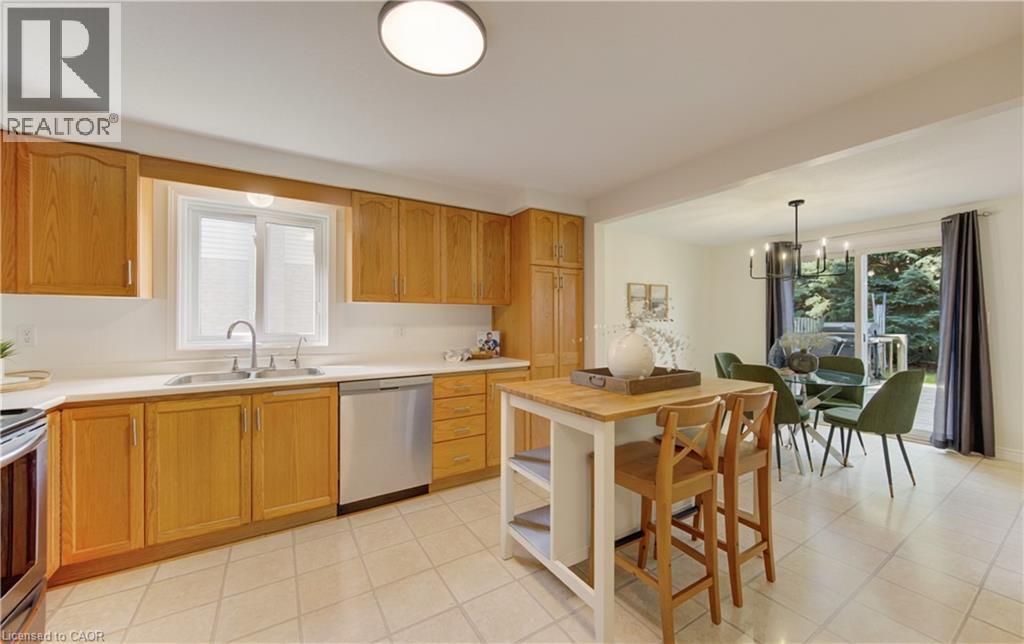3 MARLIS Crescent thumbnail 14