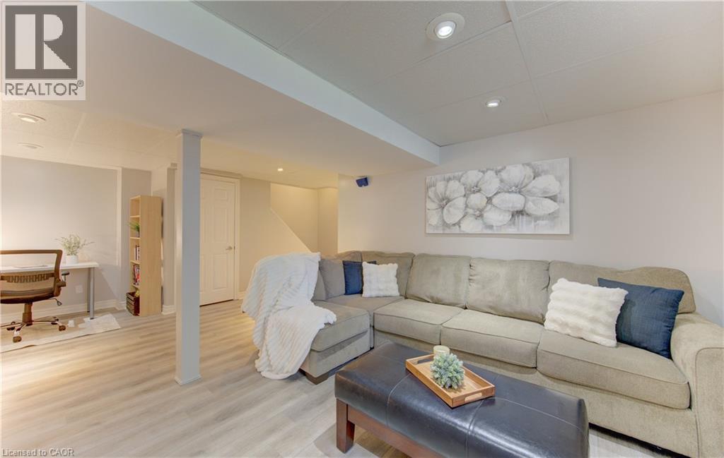 3 MARLIS Crescent thumbnail 28