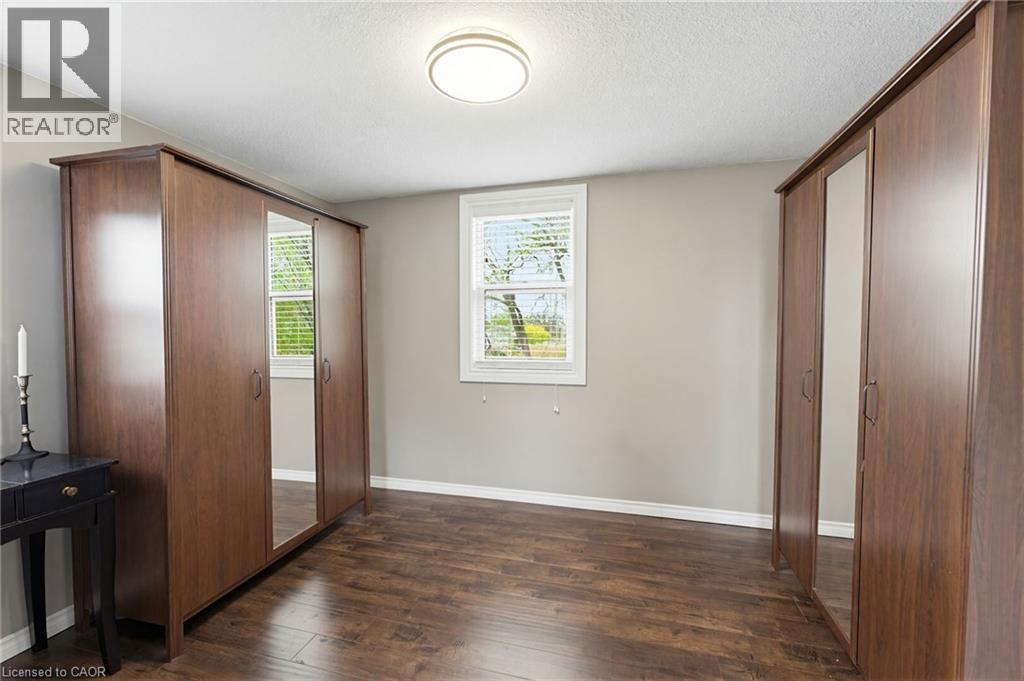 60 AVENUE Road thumbnail 18