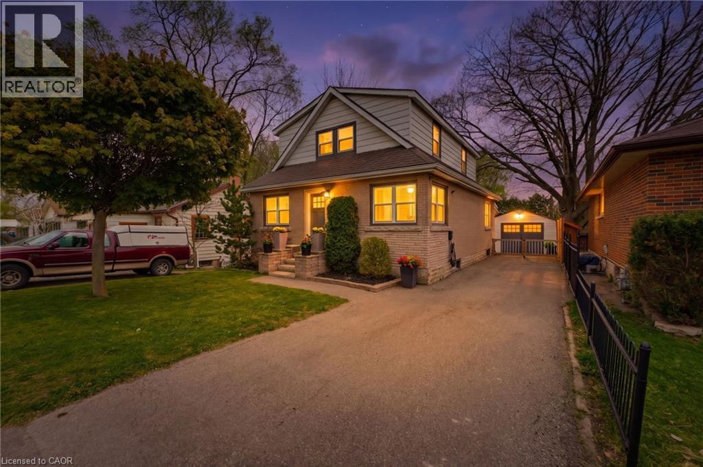 60 AVENUE Road thumbnail 31
