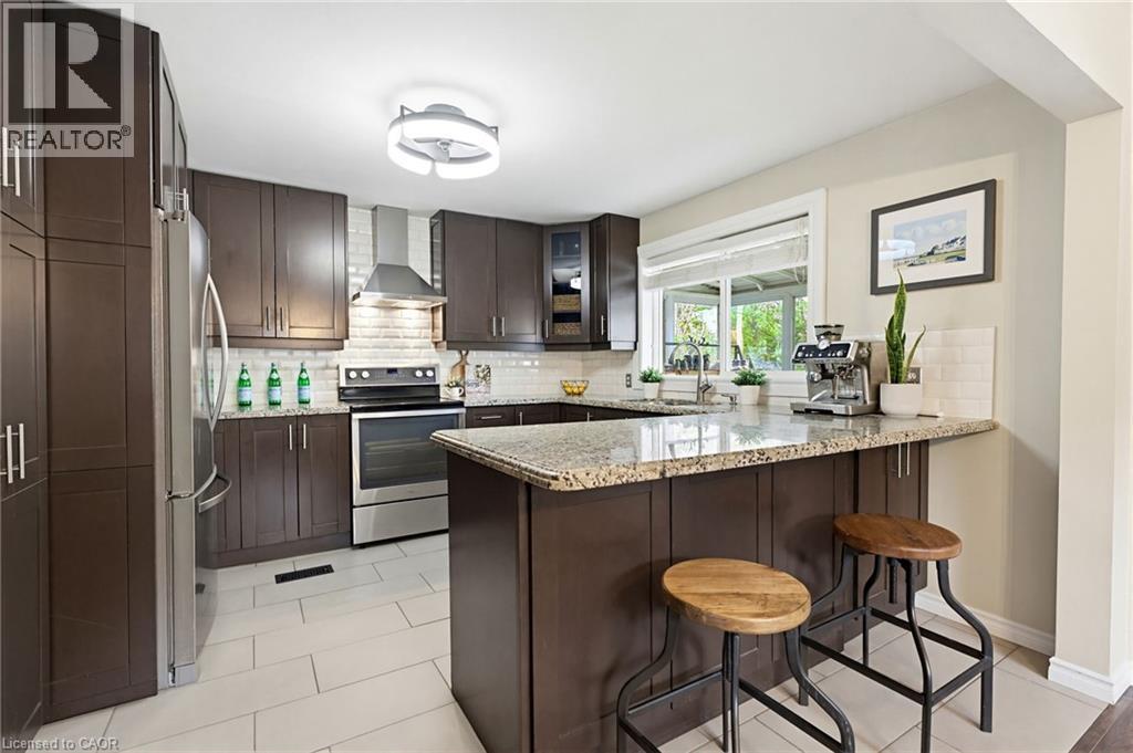 60 AVENUE Road thumbnail 7