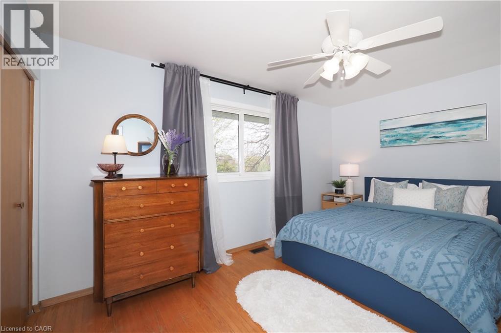 88 GILMOUR Crescent thumbnail 12