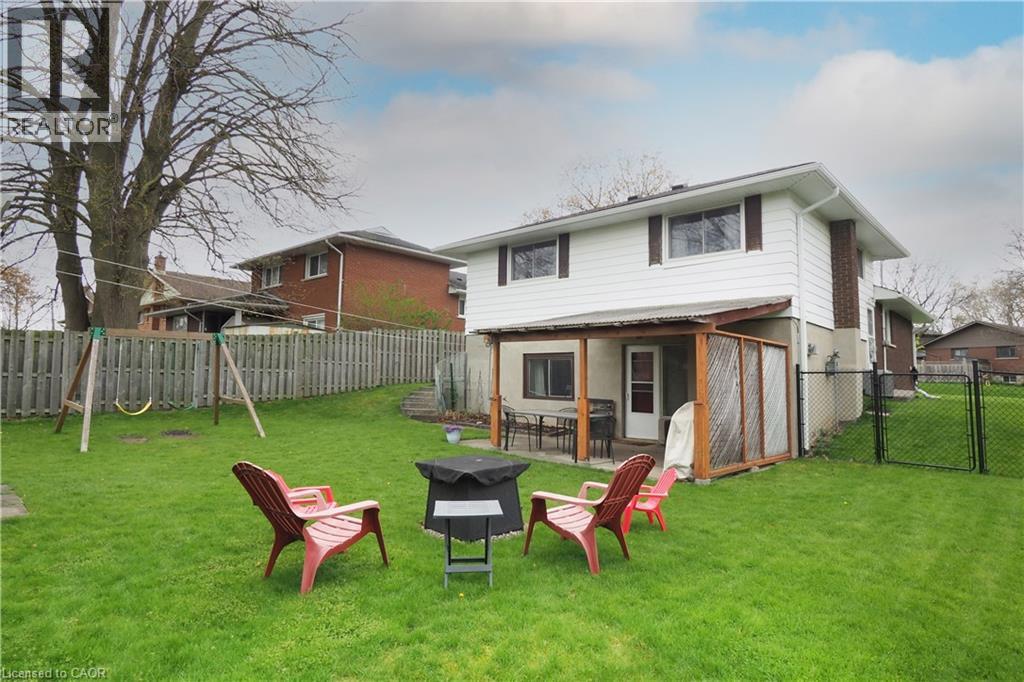88 GILMOUR Crescent thumbnail 27