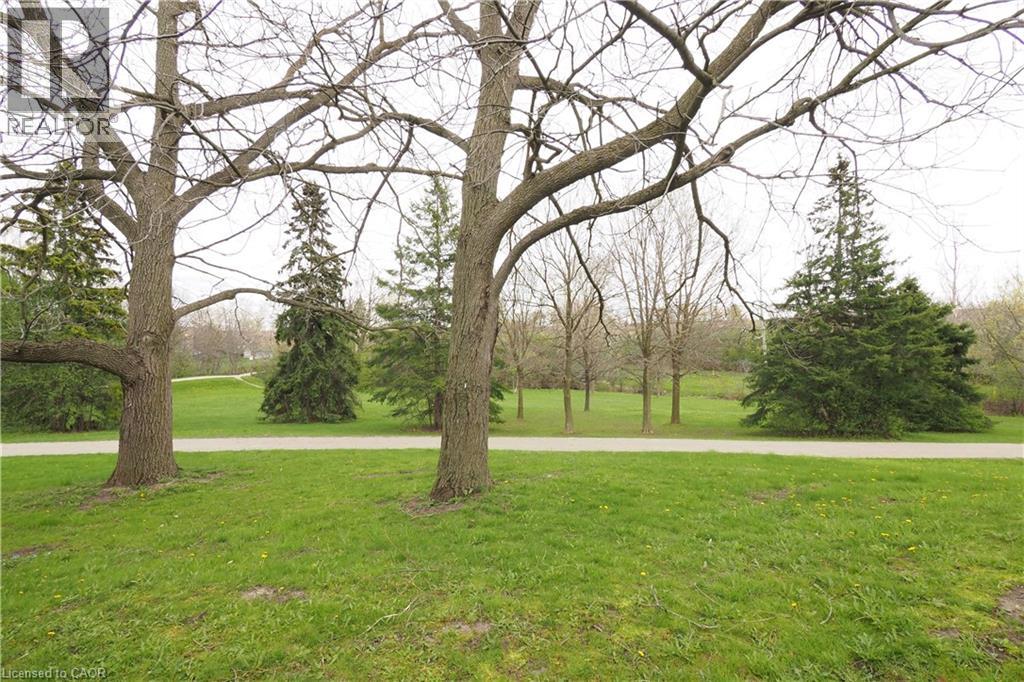 88 GILMOUR Crescent thumbnail 33