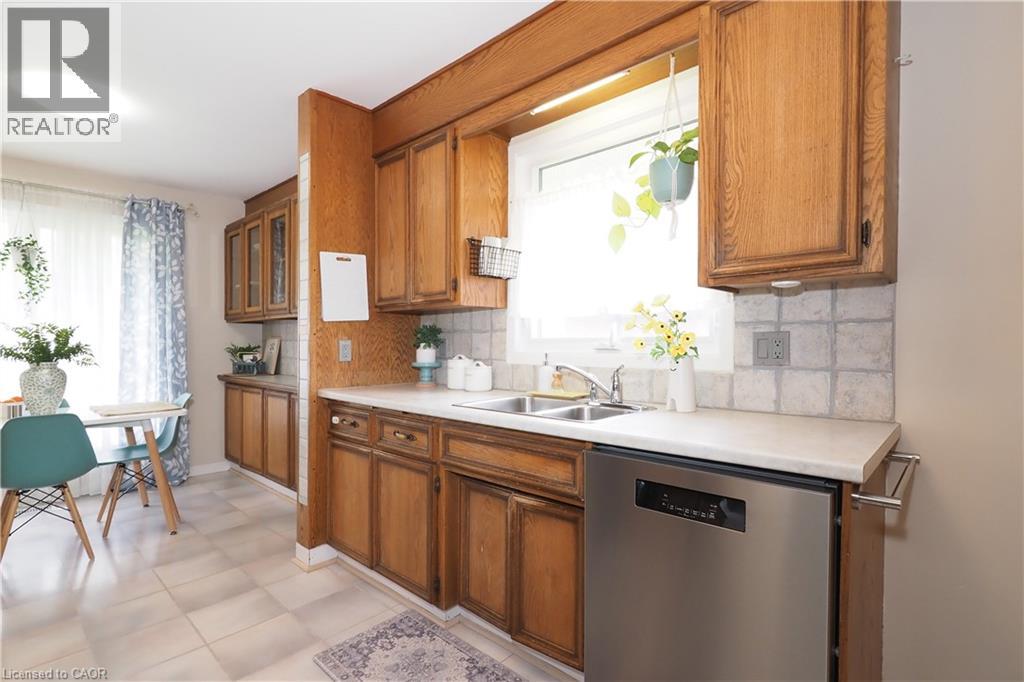 88 GILMOUR Crescent thumbnail 10