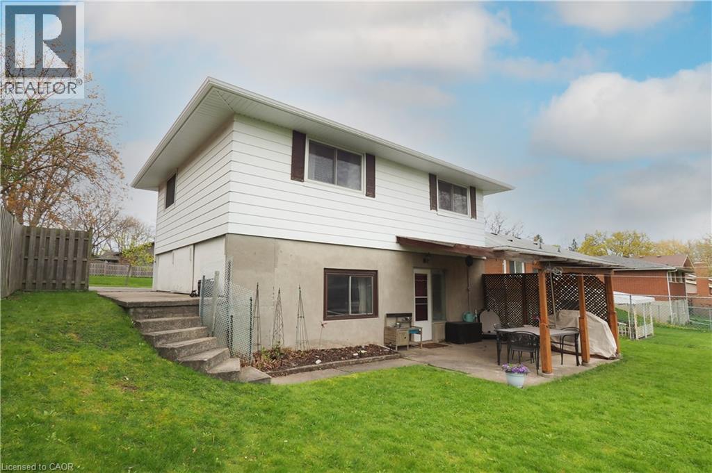 88 GILMOUR Crescent thumbnail 26