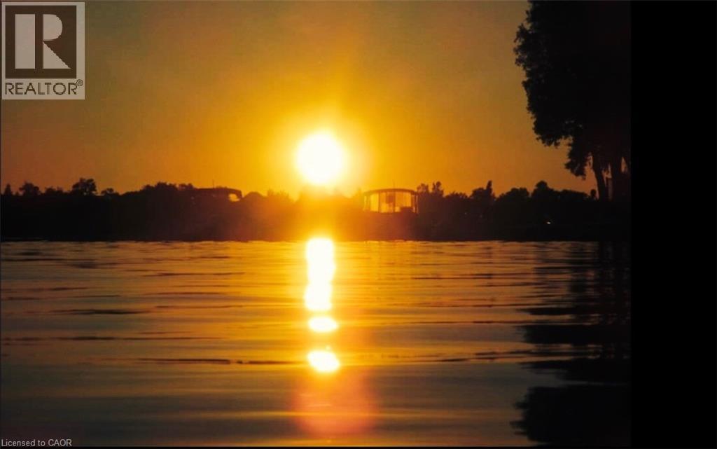 11 LAKE Avenue thumbnail 27
