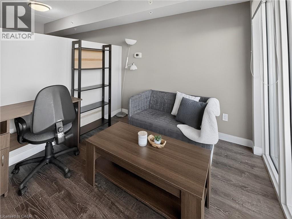 308 LESTER Street Unit# 431 thumbnail 23