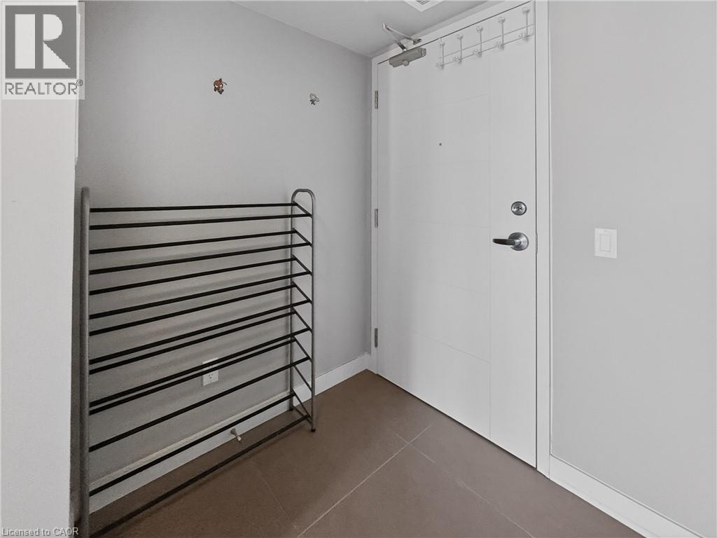 308 LESTER Street Unit# 431 thumbnail 6