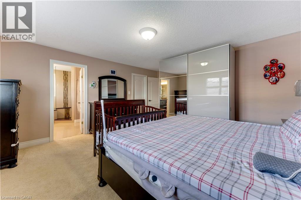 437 BEAUMONT Crescent thumbnail 18