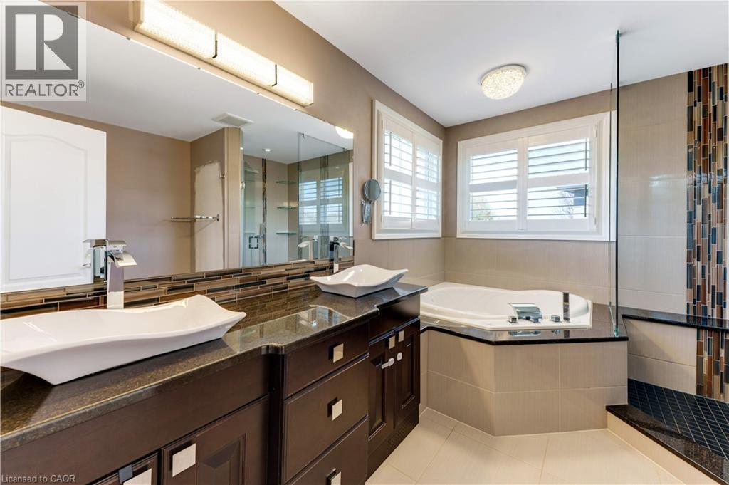 437 BEAUMONT Crescent thumbnail 19