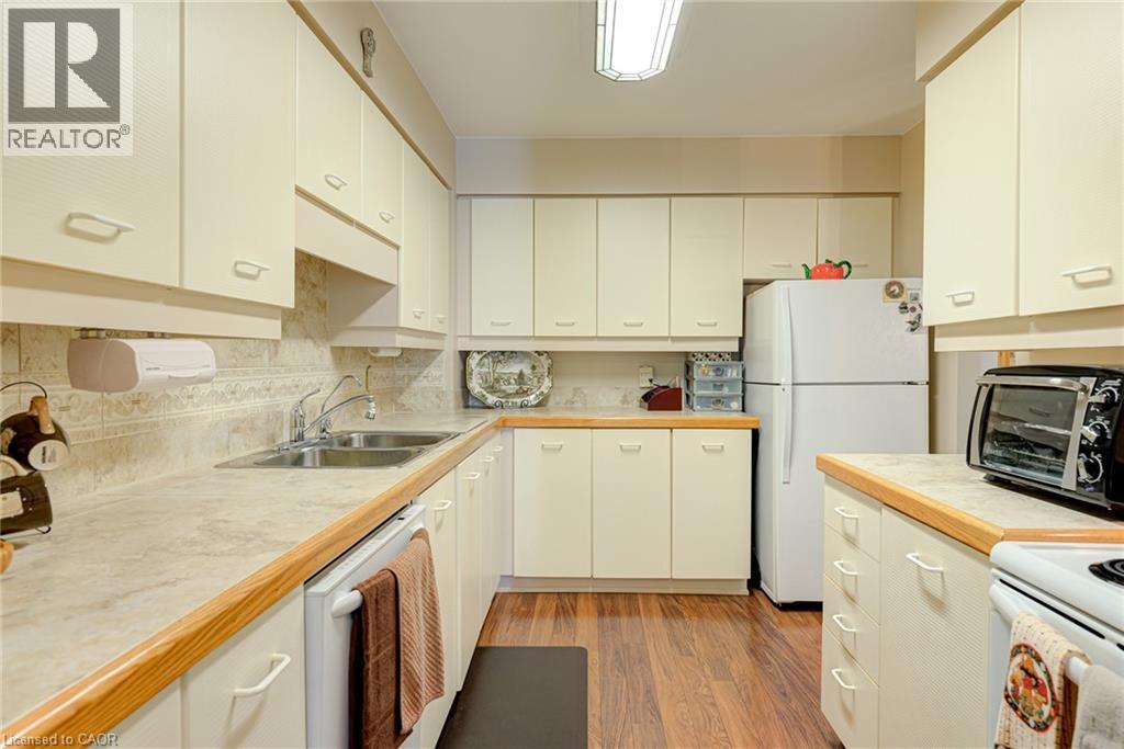 523 BEECHWOOD Drive Unit# 12 thumbnail 10