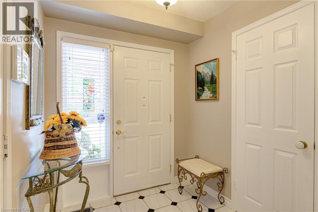 523 BEECHWOOD Drive Unit# 12 thumbnail 7