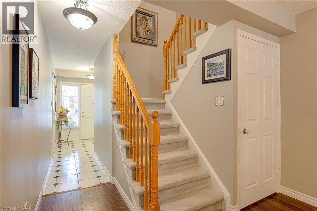 523 BEECHWOOD Drive Unit# 12 thumbnail 8