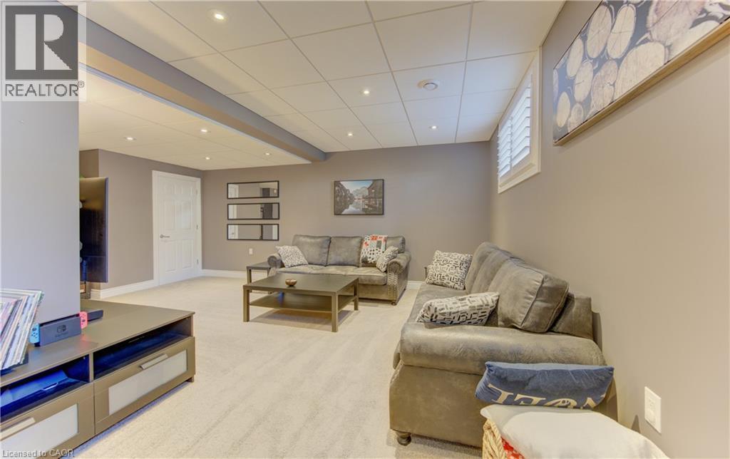 10 BOSWORTH Crescent thumbnail 27