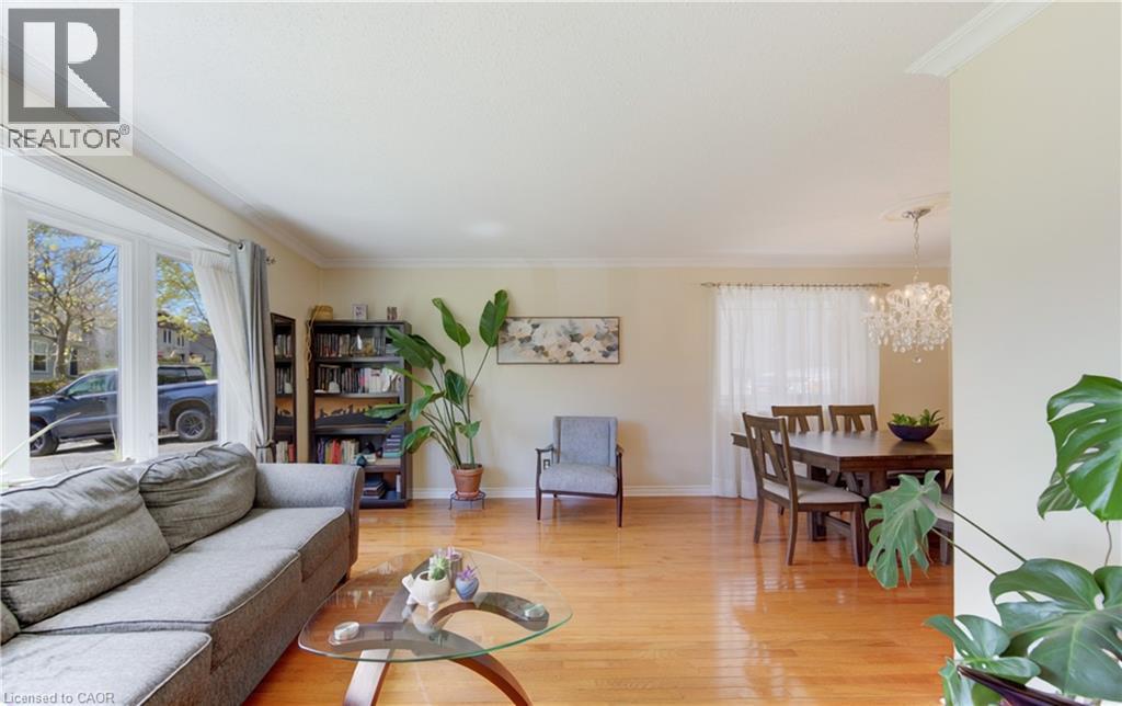 10 BOSWORTH Crescent thumbnail 8