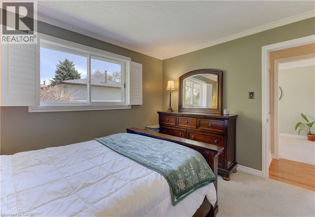 10 BOSWORTH Crescent thumbnail 29
