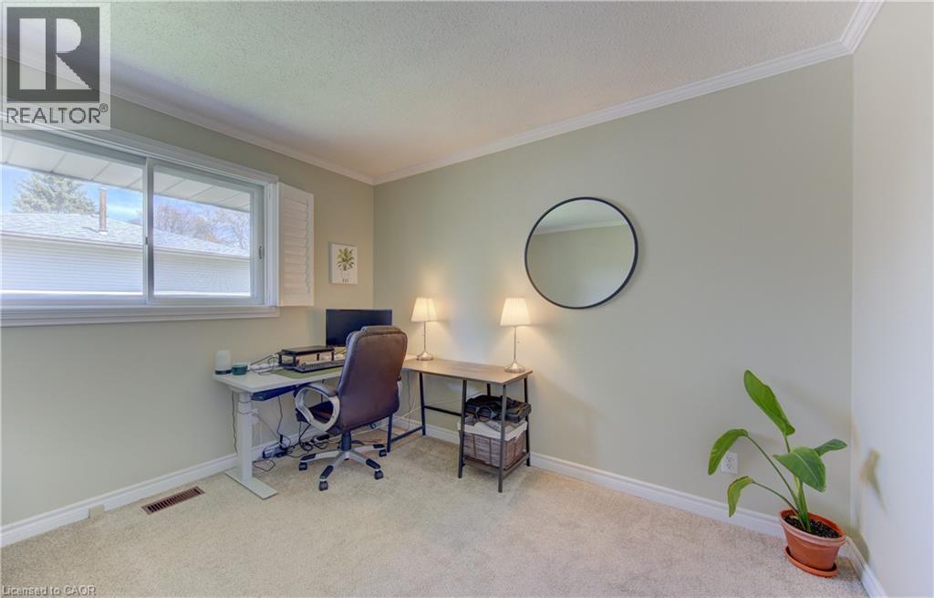 10 BOSWORTH Crescent thumbnail 30