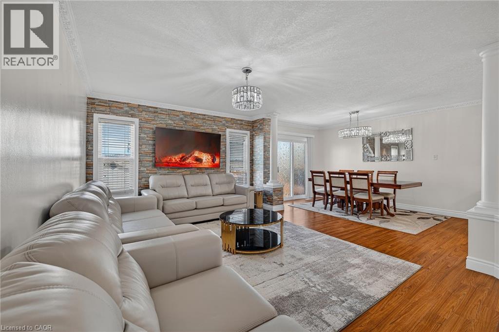 512 SNOWDROP Court thumbnail 12