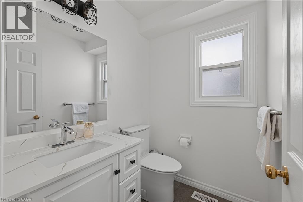 512 SNOWDROP Court thumbnail 16