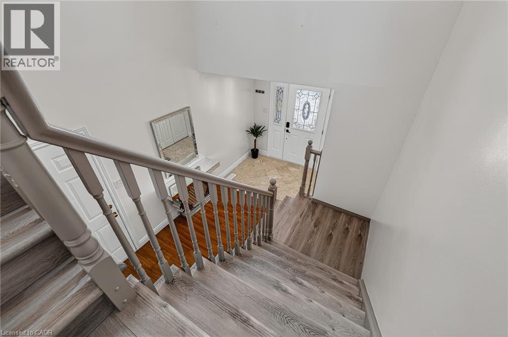 512 SNOWDROP Court thumbnail 18