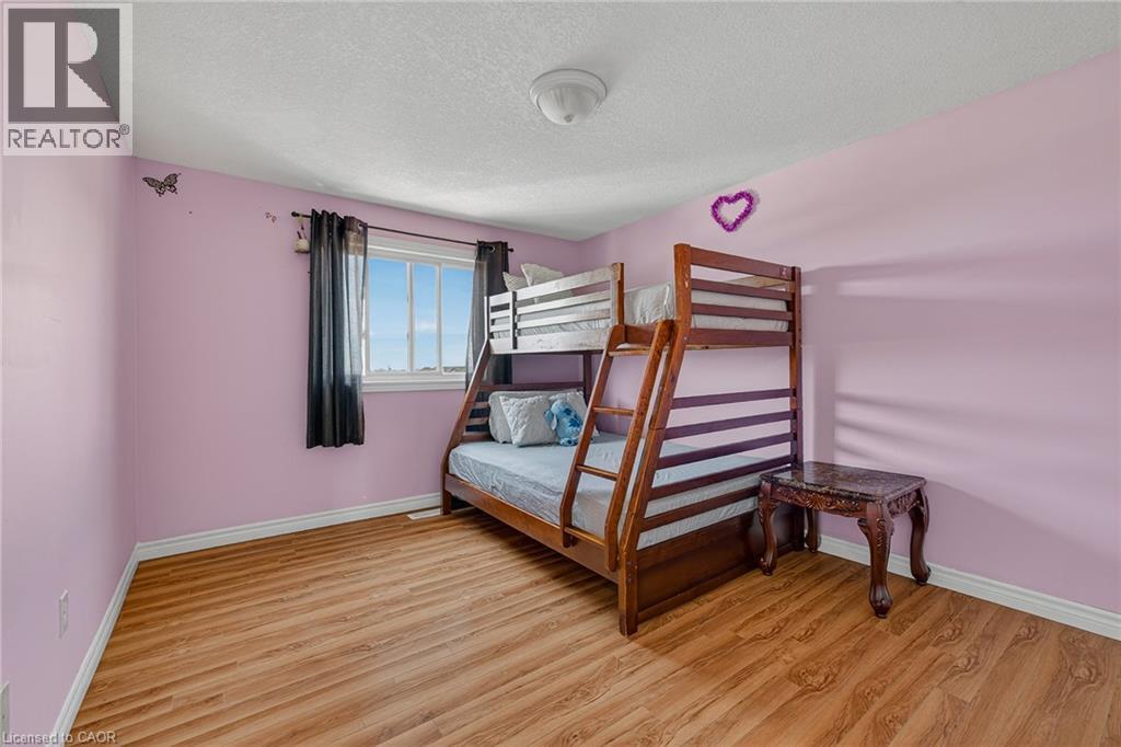 512 SNOWDROP Court thumbnail 21
